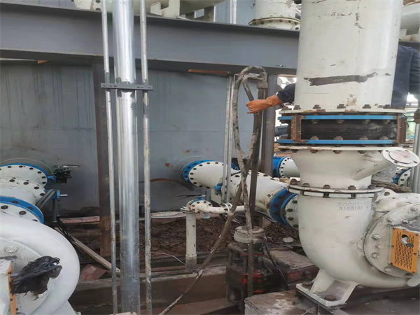 张金镇设备基础沉降下沉注浆加固增加荷载